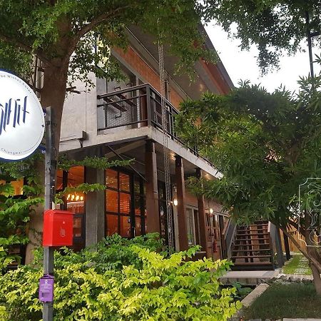 The Wishes Hotel At Chiangmai Чіангмай Екстер'єр фото